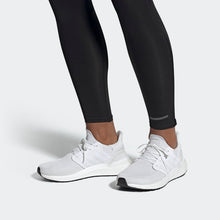 Load image into Gallery viewer, ULTRABOOST 20 SHOES 2
